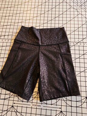 Constantly Varied Gear - Black Leopard Signature Shorts 7 inch XS